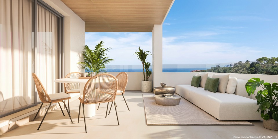 Rez-de-chaussée à Bahia de las Rocas, Cadiz avec des vues incroyables sur le Rocher de Gibraltar, Espagne