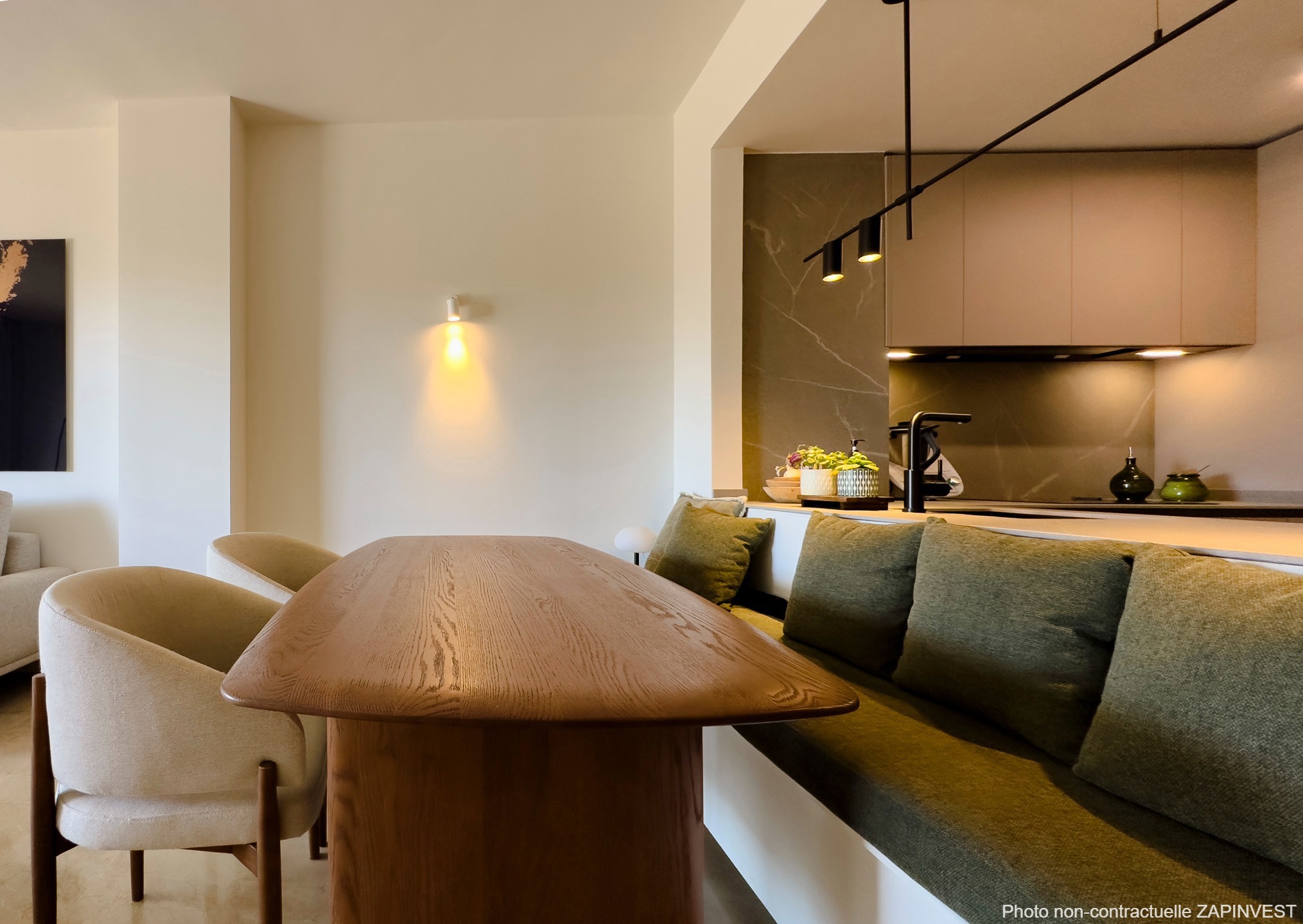 Rez-de-chaussée à Bahia de las Rocas, Manilva - Costa del Sol, Espagne