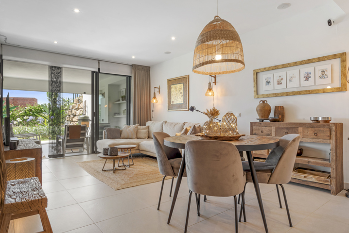 Rez-de-chaussée à Casares, Malaga - Costa del Sol, Espagne