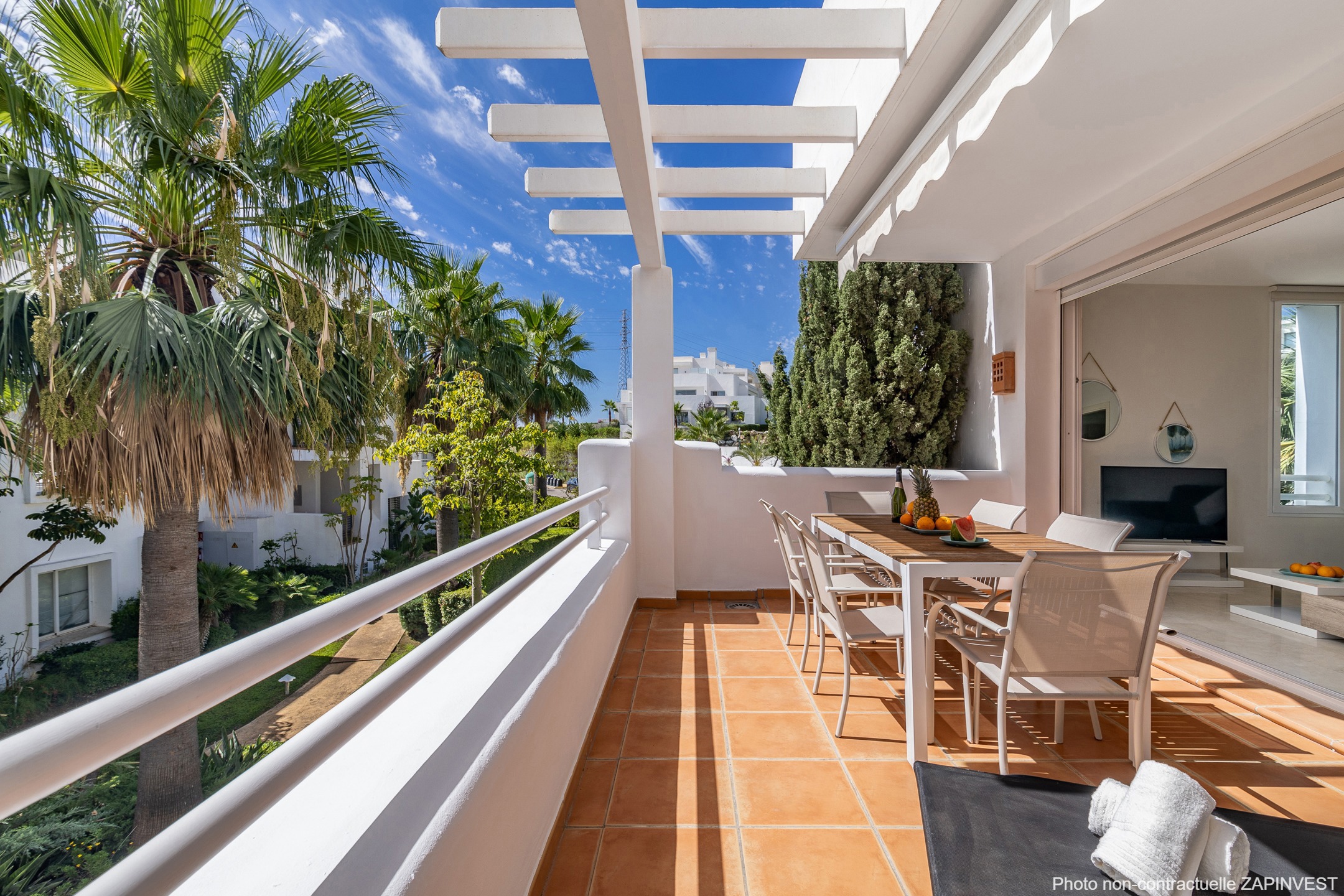 Appartement à Estepona avec des vues sur un magnifique parc et proche du seul et unique lagoon de la région, Espagne