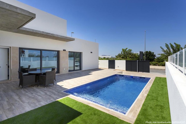 Splendide villa moderne avec piscine à Nueva Daya, province Alicante, Espagne